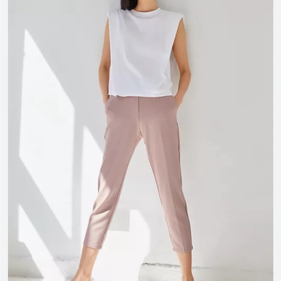 ARITZIA BABATON Conan pant in light pink (size 2 with 25 inch inseam) - Picture 2 of 5